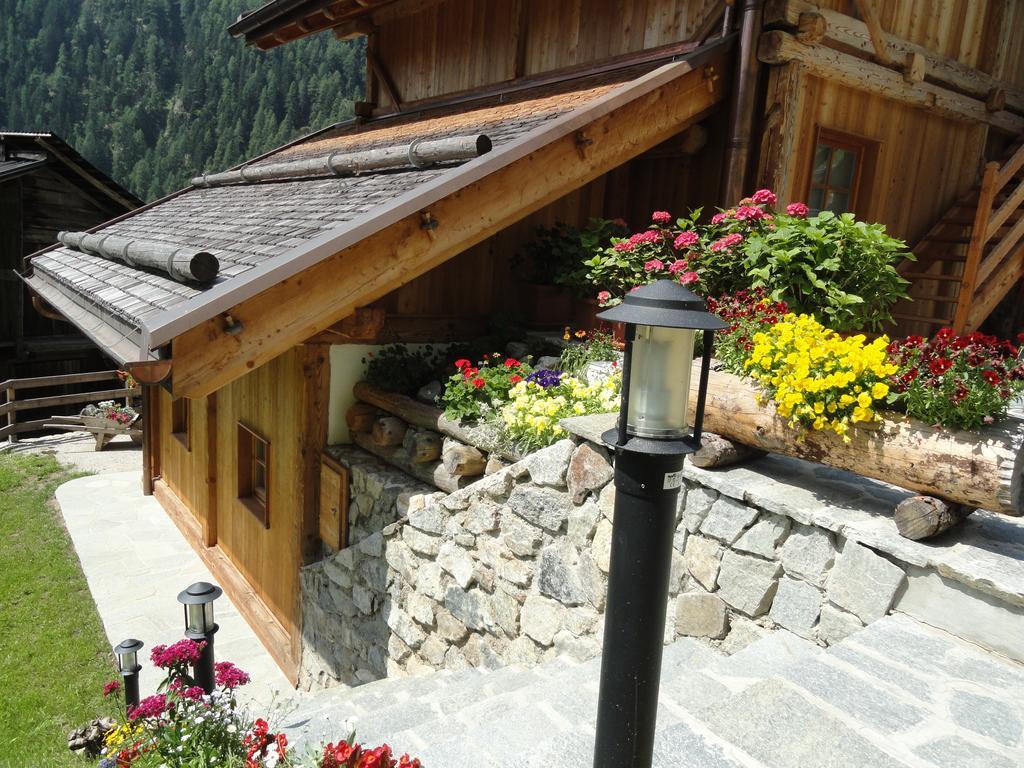 B&B Mas Di Zonadi Rabbi Exterior photo